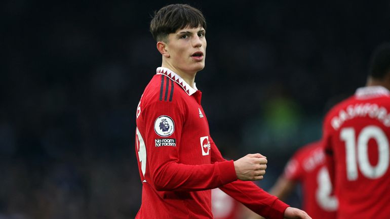 Desde España se contactaron con Alejandro Garnacho para