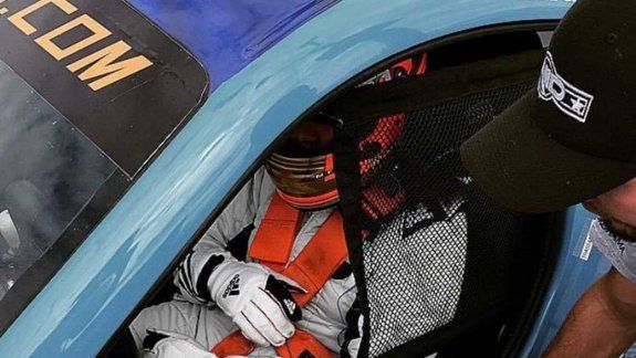 Un piloto de Paraguay desembarcará en el automovilismo argentino