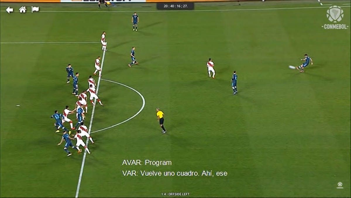 Los audios del VAR en las polémicas de Argentina-Perú