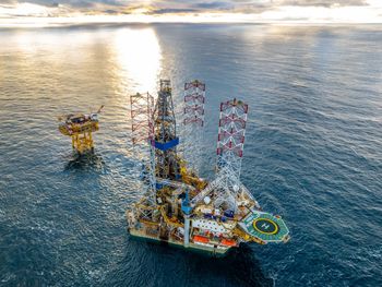 La plataforma offshore comenzó la perforación del primero de los tres pozos horizontales el 24 de mayo. Créditos: TotalEnergies.