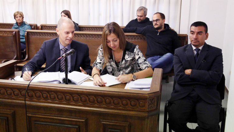 El policía Antolín Cerda durante la primera jornada del juicio por el crimen del penitenciario Lucas Ibáñez