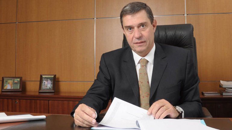El ministro Norberto Bruno debe lidiar con la refinanciación.