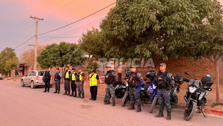 Gran operativo en Centenario: alcoholemias positivas, secuestro de autos y multas
