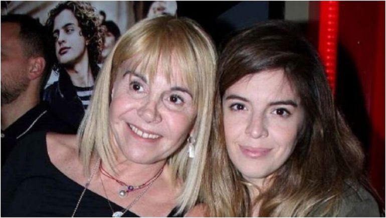 La foto que eligió Claudia Villafañe para festejar el nacimiento de la hija de Dalma Maradona