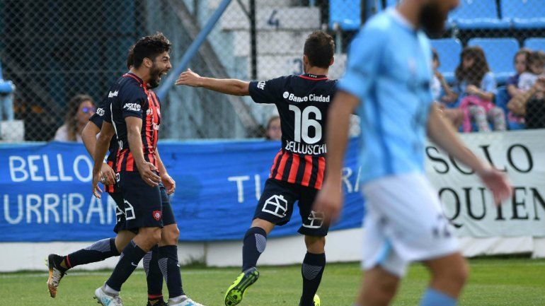 El Ciclón sigue soplando: le ganó 2 a 0 a Temperley y está segundo en la tabla