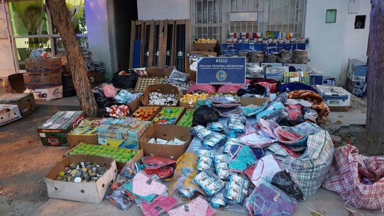 Todo los productos fueron secuestrados el martes tras el allanamiento que realizó la Policía Federal en conjunto con personal de Aduanas.