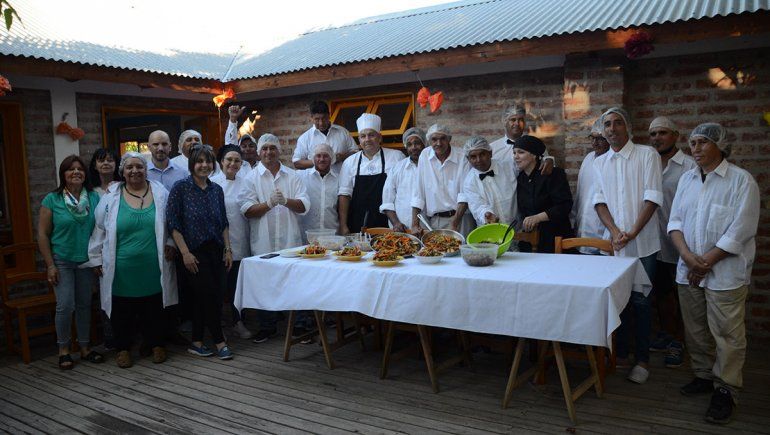 Personas en situación de calle tomaron un curso de gastronomía