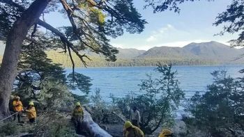 el incendio valle magdalena esta contenido: retoman actividades en los lagos quillen y tromen
