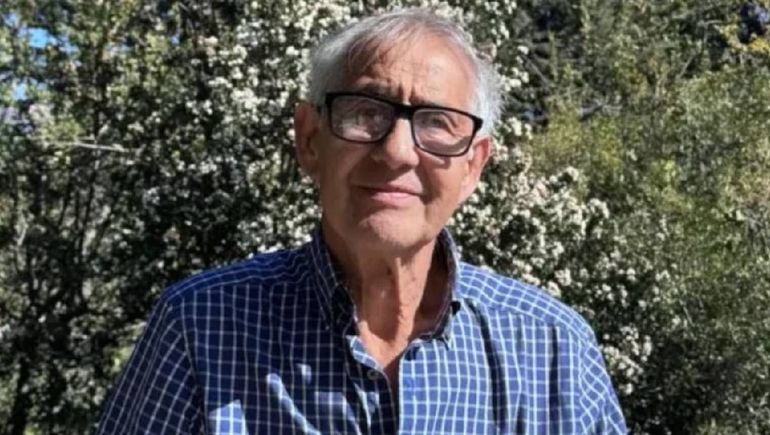 Carlos tenía 76 años y era conocido en Villa La Angostura por cuidar la residencia que la Reina Máxima Zorreguieta de los Países Bajos compró en el exclusivo barrio Cumelén. Carlos tenía 76 años y era conocido en Villa La Angostura por cuidar la residencia que la Reina Máxima Zorreguieta de los Países Bajos compró en el exclusivo barrio Cumelén.