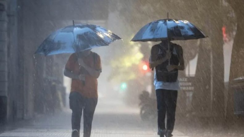 Se esperan fenómenos meteorológicos con “capacidad de daño y riesgo de interrupción momentánea de actividades cotidianas“. | LM Neuquen Se esperan fenómenos meteorológicos con “capacidad de daño y riesgo de interrupción momentánea de actividades cotidianas“.