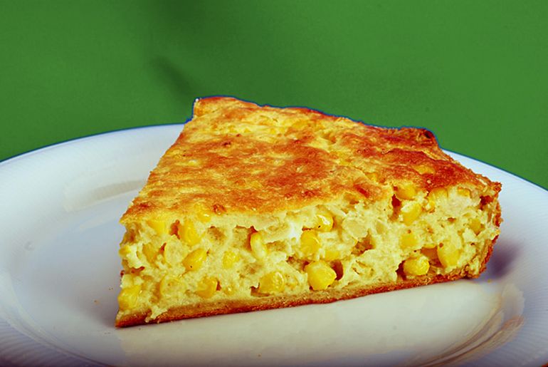 Con choclo entero o en lata, esta tarta es siempre una buena opción. Con choclo entero o en lata, esta tarta es siempre una buena opción.