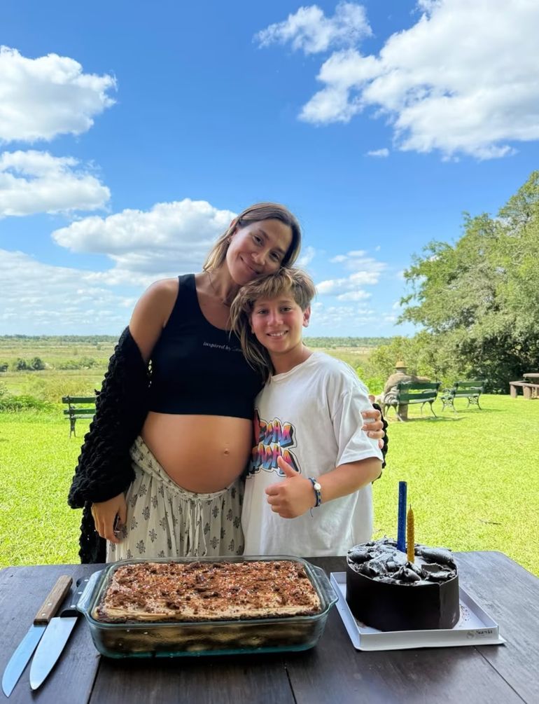 Jimena Barón y Momo en su cumpleaños Jimena Barón y Momo en su cumpleaños