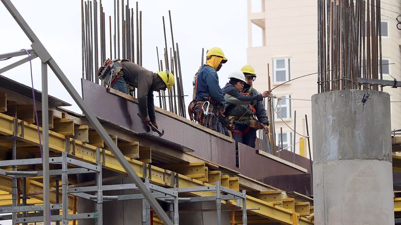 Neuquén volvió a liderar la creación de empleo privado en el país | LM Neuquen Neuquén volvió a liderar la creación de empleo privado en el país