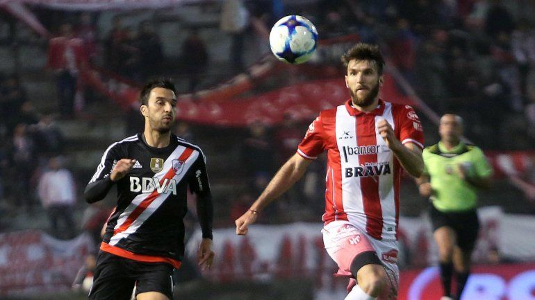 River vence a Instituto en Mar del Plata.