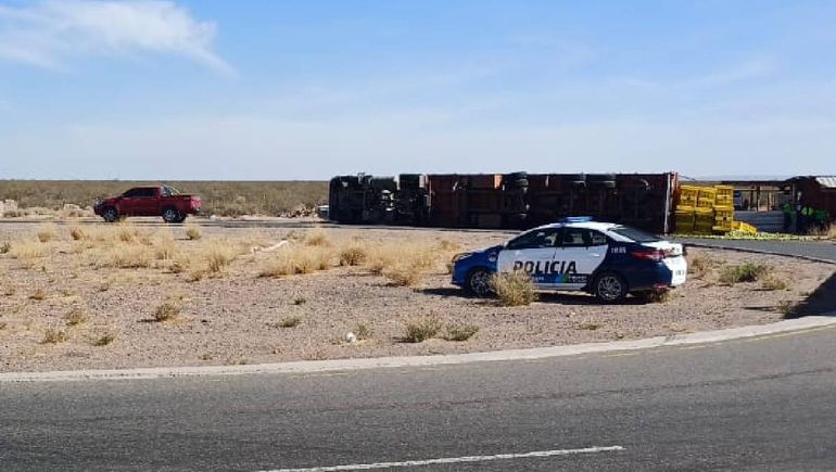 La policía en la Ruta 51 y 8
