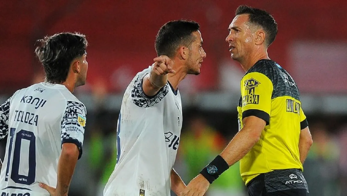El gesto de protesta que hará Independiente tras el robo que sufrió contra Barracas en el partido contre River