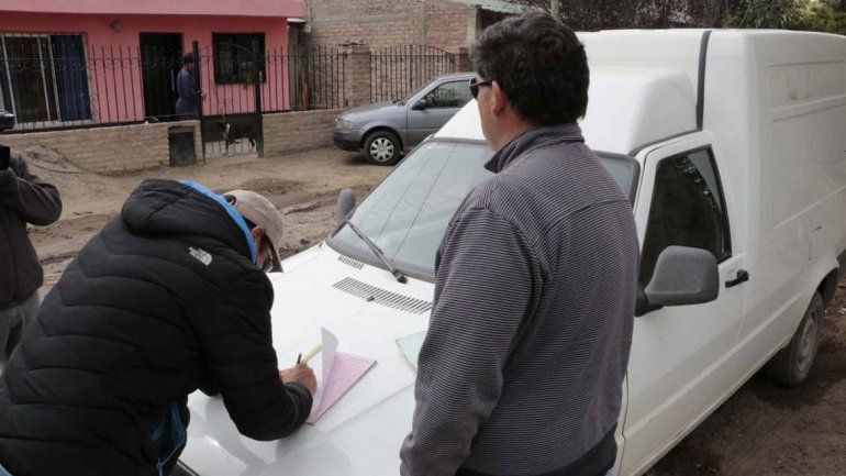 A los dueños de dos perros les salió cara la pelea de sus mascotas