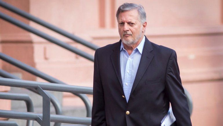 Aranguren negó haber beneficiado a la petrolera Shell