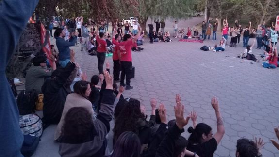 Con corte de calle y clases públicas