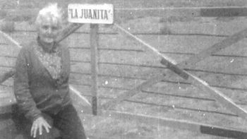 Juanita Bustingorry.jpg