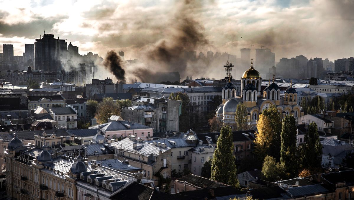 Más de 50 heridos en el peor ataque ruso a Kiev