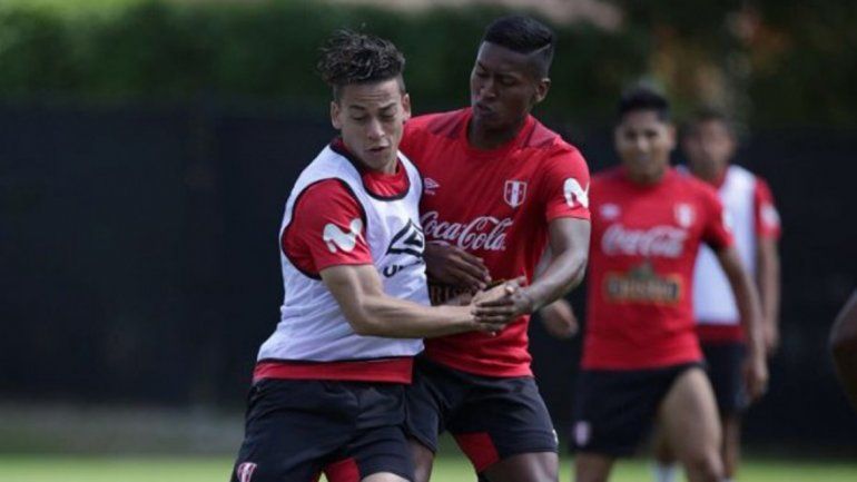 Perú de Gareca prueba a Islandia, el rival de Argentina