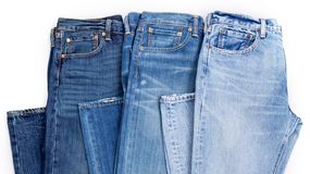 Adiós al wide leg: hay otro jean que vuelve a ser tendencia porque estilizan la figura | LM Neuquen Adiós al wide leg: hay otro jean que vuelve a ser tendencia porque estilizan la figura