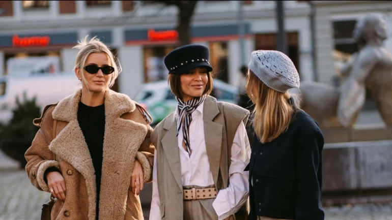 La campera retro que volvió con todo y se convirtió en la prenda infaltable del invierno 2025