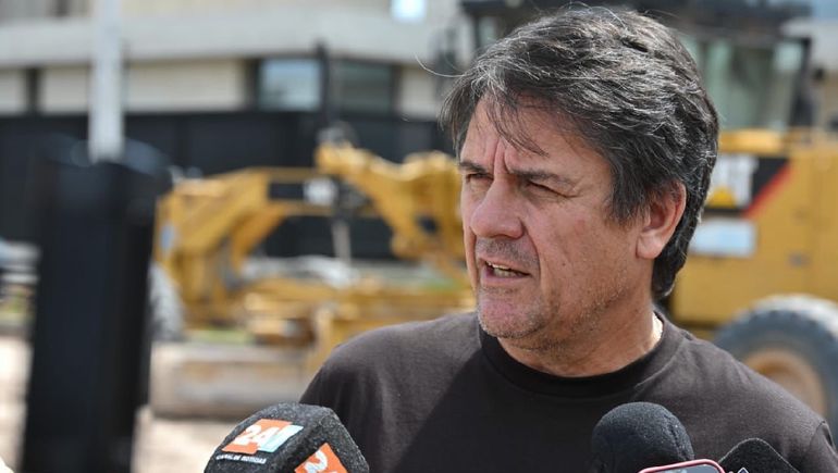 Mariano Gaido, intendente de la ciudad de Neuquén, impulsó la transformación de la avenida Mosconi (Ex Ruta 22). Mariano Gaido, intendente de la ciudad de Neuquén, impulsó la transformación de la avenida Mosconi (Ex Ruta 22).