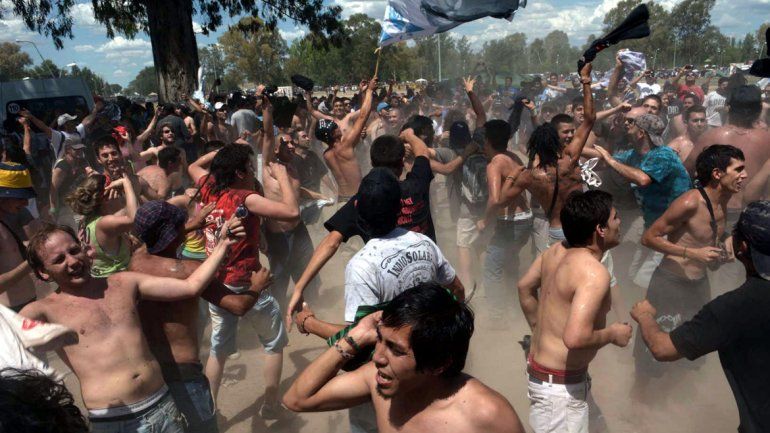 Vecinos de Olavarría y una insólita preocupacuón por el recital del Indio