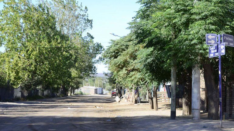 Primer paso para asfaltar las calles troncales del oeste