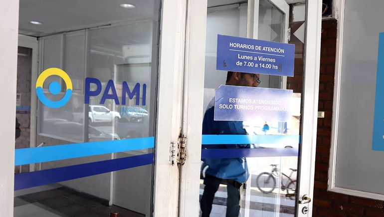 A partir de ahora, cada afiliado del PAMI podrá elegir a sus profesionales médicos. A partir de ahora, cada afiliado del PAMI podrá elegir a sus profesionales médicos.