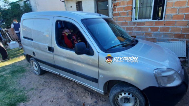 Le robaron su camioneta con $100 mil en mercadería para donar a escuelas