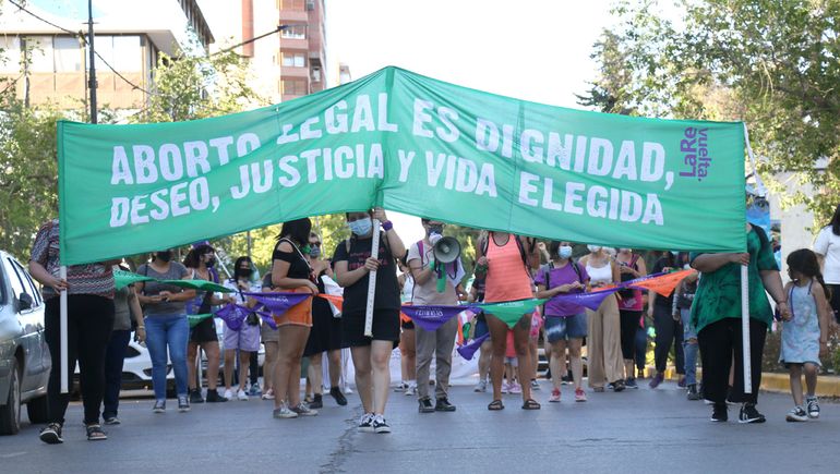 Acompañar abortos no es delito