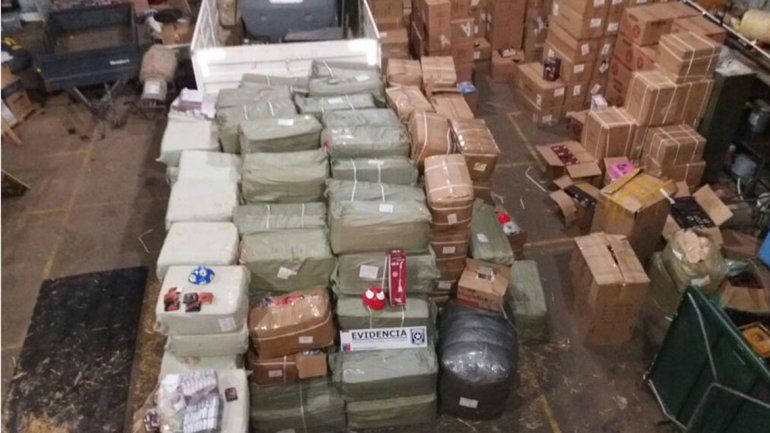 Una mini La Salada: atrapan a cuatro camioneros con millonario cargamento de contrabando