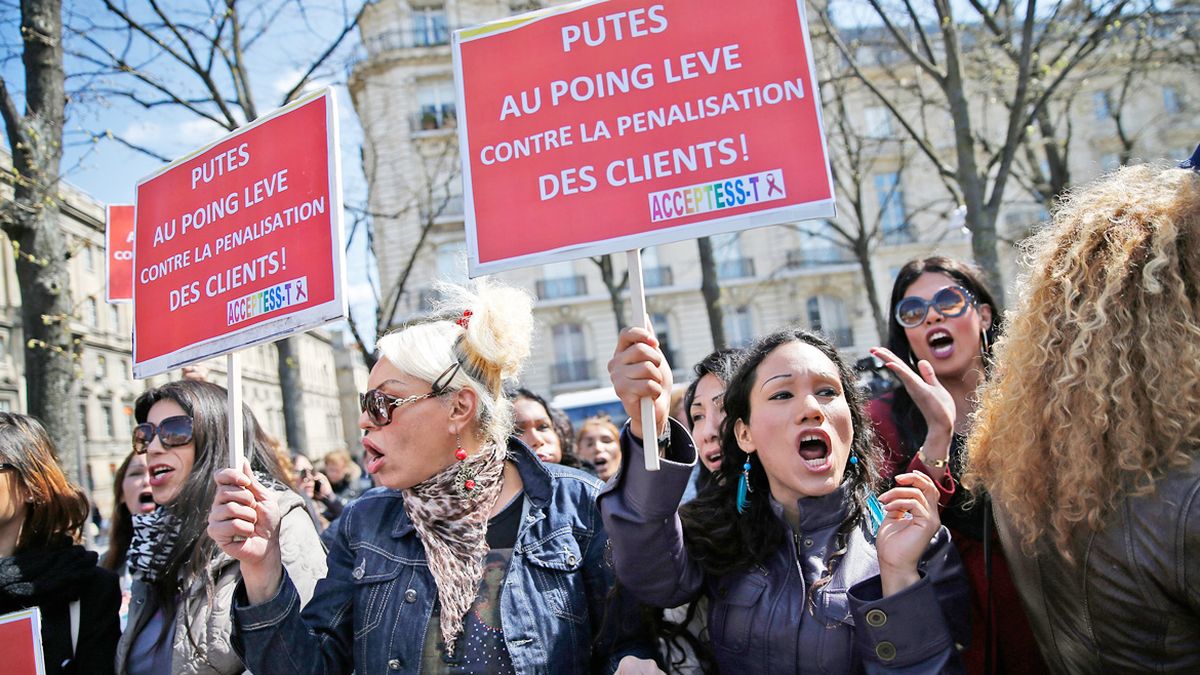 Francia castigará a los clientes de las prostitutas