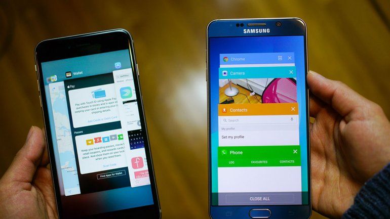 Apple y Samgung fueron multados por ralentizar