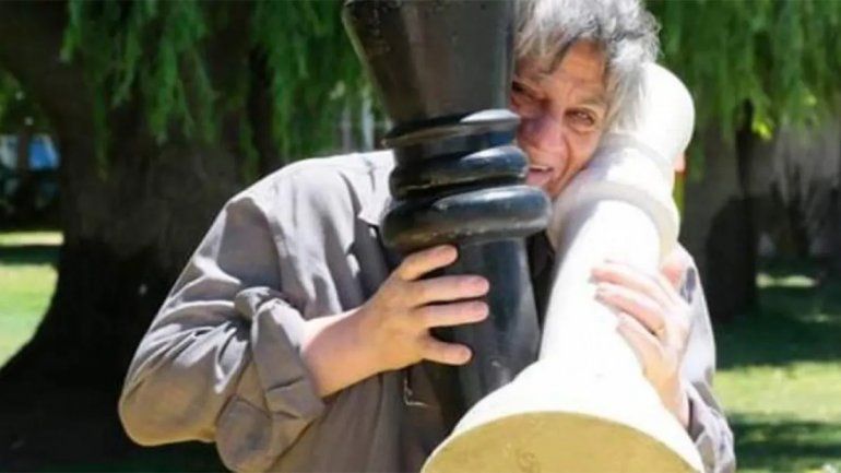 Plottier no olvida al Maestro que le empató a Bobby Fischer y murió por Covid