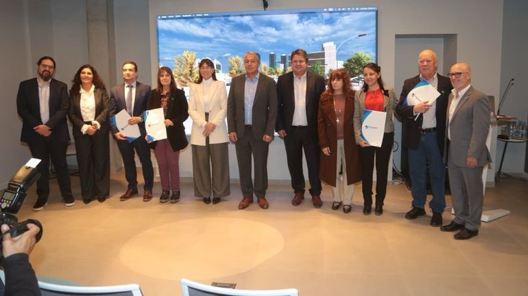 Convenio histórico: ceden tierras a cuatro universidades en el polo tecnológico