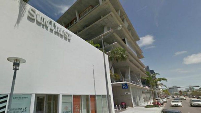 El FBI está investigando cómo fue que se produjo este fraude.