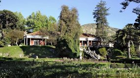 De Neuquén a Chile en una hora: así es la pequeña villa turística detenida en el tiempo | LM Neuquen De Neuquén a Chile en una hora: así es la pequeña villa turística detenida en el tiempo