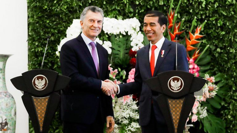 Macri, camino a Japón, trató a Indonesia de socio clave