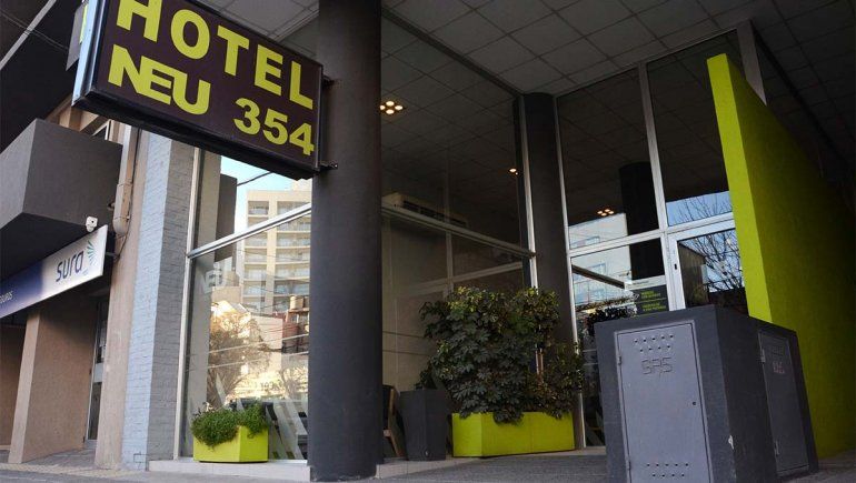 El hotel neuquino que se las rebusca y se alquila como oficina