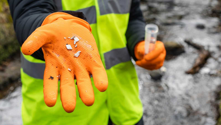 Científicos detectan una nueva contaminación en la Antártida