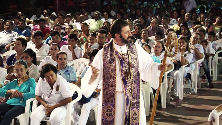 Los padres de las criaturas hicieron la denuncia ante la Justicia. Aseguran que las menores quedaron muy afectadas por los abusos del falso sacerdote.