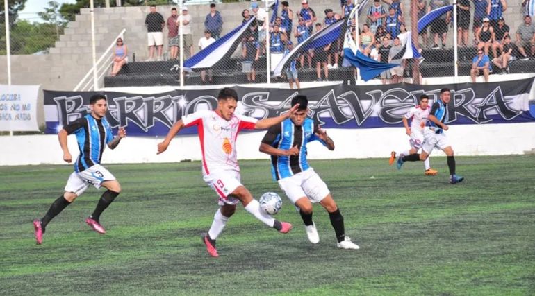 Comodoro Rivadavia: después del fuego, Saavedra le ganó 3 a 1 a Huracán. Comodoro Rivadavia: después del fuego, Saavedra le ganó 3 a 1 a Huracán.