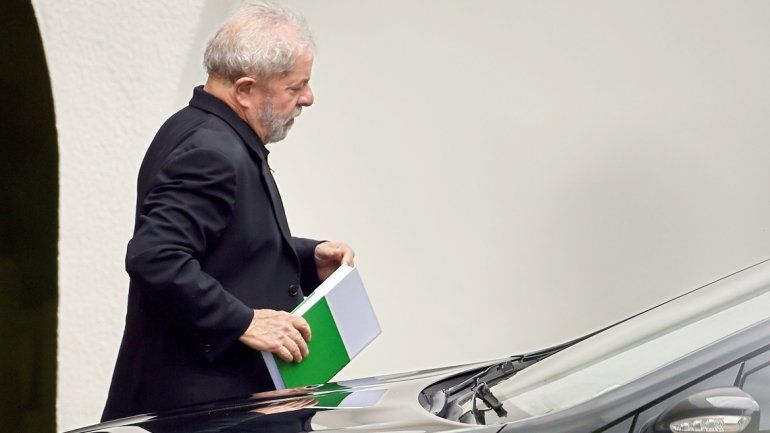 Sobre Lula da Silva y su sucesora