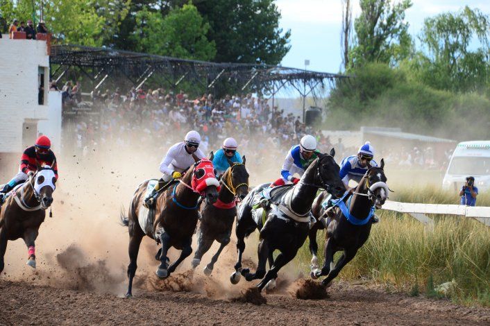Seattle Happy ganó sobrado el Gran Premio Carlos Pellegrini