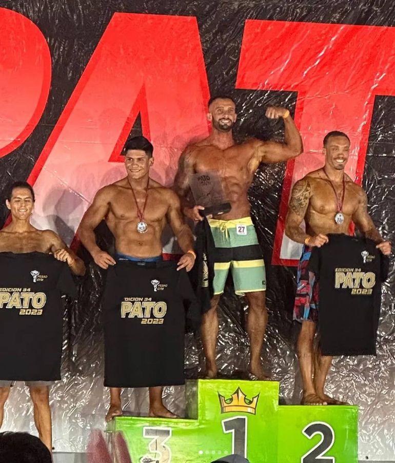 El joven rugbista que murió en Tucumán luego de participar en un a fiesta electrónica, era amante del fisicoculturismo y llegó a ganar un campeonato. Foto: Instagram.