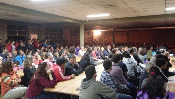 Los profesores dicen que es parte de una moda. También están los que quieren hacer la bebida que consumen, y los que se abren una puerta laboral.